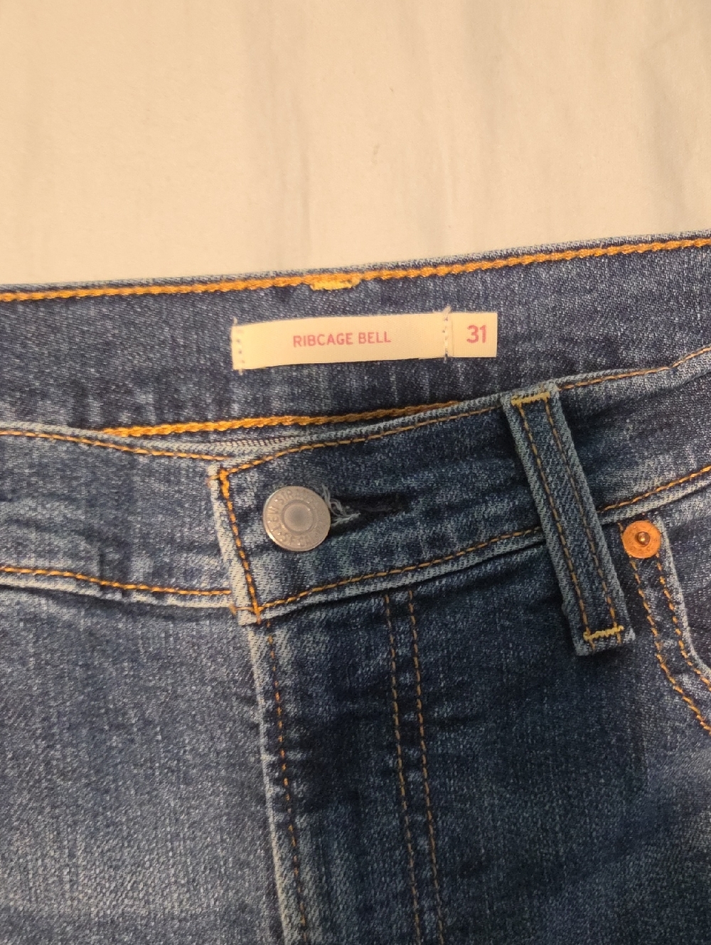 Levi's Ribcage Bell Jeans - Indigo Blue Denim